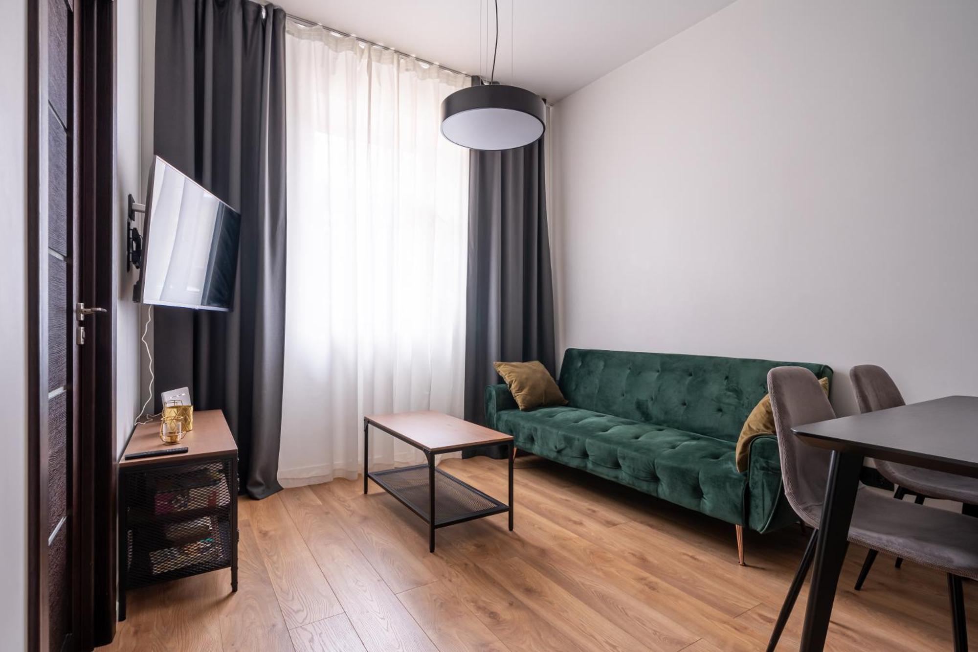 Lienes Iela Gem 1Br Apartment With Fireplace In Historic Unesco Center Рига Екстериор снимка