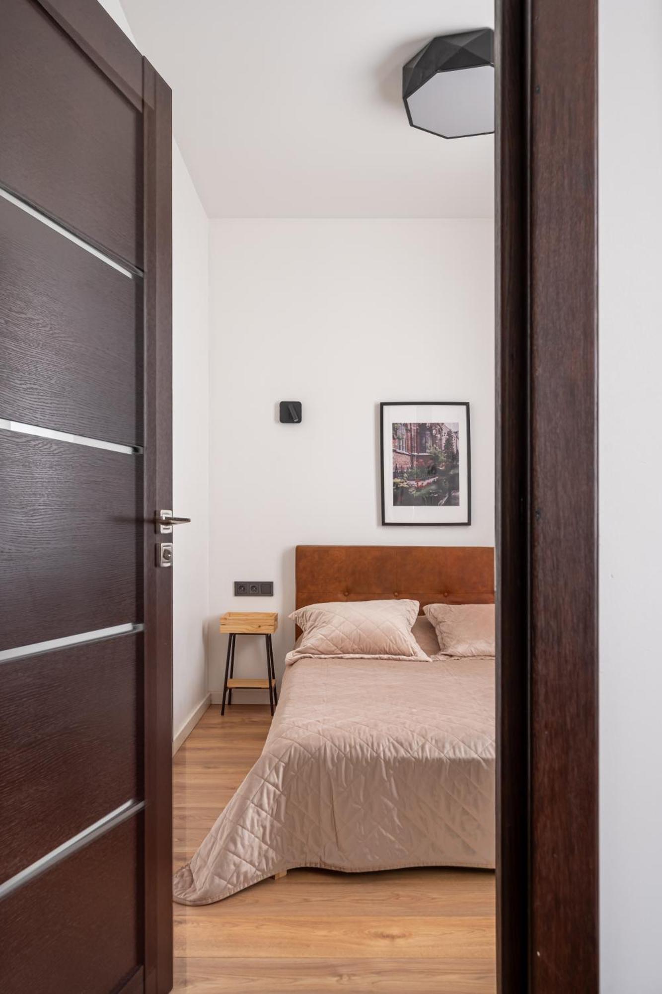 Lienes Iela Gem 1Br Apartment With Fireplace In Historic Unesco Center Рига Екстериор снимка